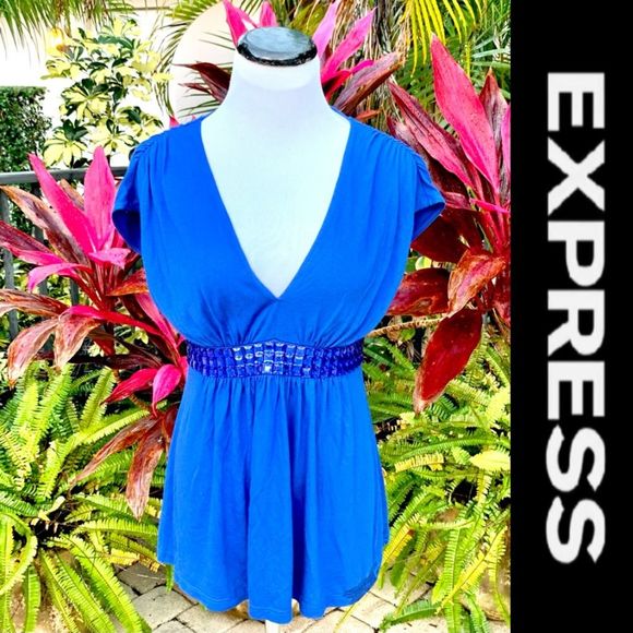Express Tops - 🍍3/$15🍍 Express Jeweled Babydoll Tee
